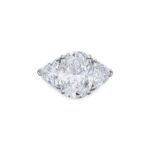 4 Carat Oval Statement | Brilliant White / G color | VVS | 14K White Gold