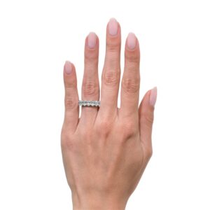 5.41 Carat Oval Band | Brilliant White | 18K Gold | Heirloom-Worthy Glow | Collector-Grade