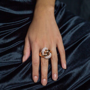 5.8 Carat Round Brilliant Statement | Brilliant White | 14K Rose Gold