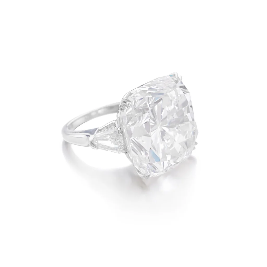 5 Carat Cushion Statement | Brilliant White / D color | FL/IF | 14K White Gold