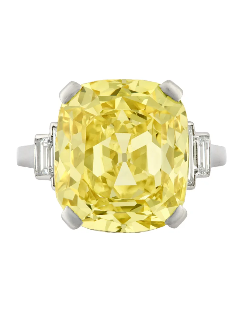 5 Carat Cushion Statement | Fancy Yellow | 14K White Gold | Colour-Collector’s Treasure
