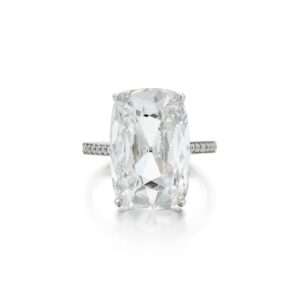 5 Carat Cushion Statement | Brilliant White / G color | VVS | 14K White Gold