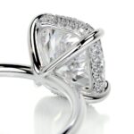 5 Carat Cushion Statement | Brilliant White / G color | VVS | 14K White Gold - Image 4