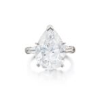 5 Carat Pear Statement | Brilliant White | 14K White Gold | Radiant Elegance