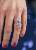 0.59 Carat Emerald-cut Statement | Fancy Pink | 18K Gold | A Crown-Worthy Fancy Rarity - Image 2