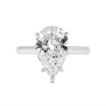 3.15 Carat Pear Statement | Brilliant White | 18K Gold | A Classic Statement - Image 5