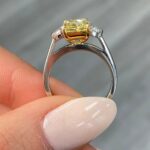 3 Carat Radiant Diamond Ring | Fancy Yellow | 14K White Gold | Rare Fancy-Color Splendour - Image 3