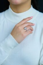 3.01 Carat Cushion Diamond Ring | Brilliant White | 18K Gold | Effortless Elegance