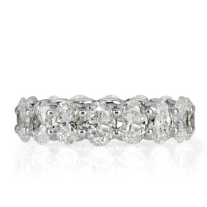 6.45 Carat Oval Band | Brilliant White | 18K Gold | Timeless Brilliance | Modern Classic