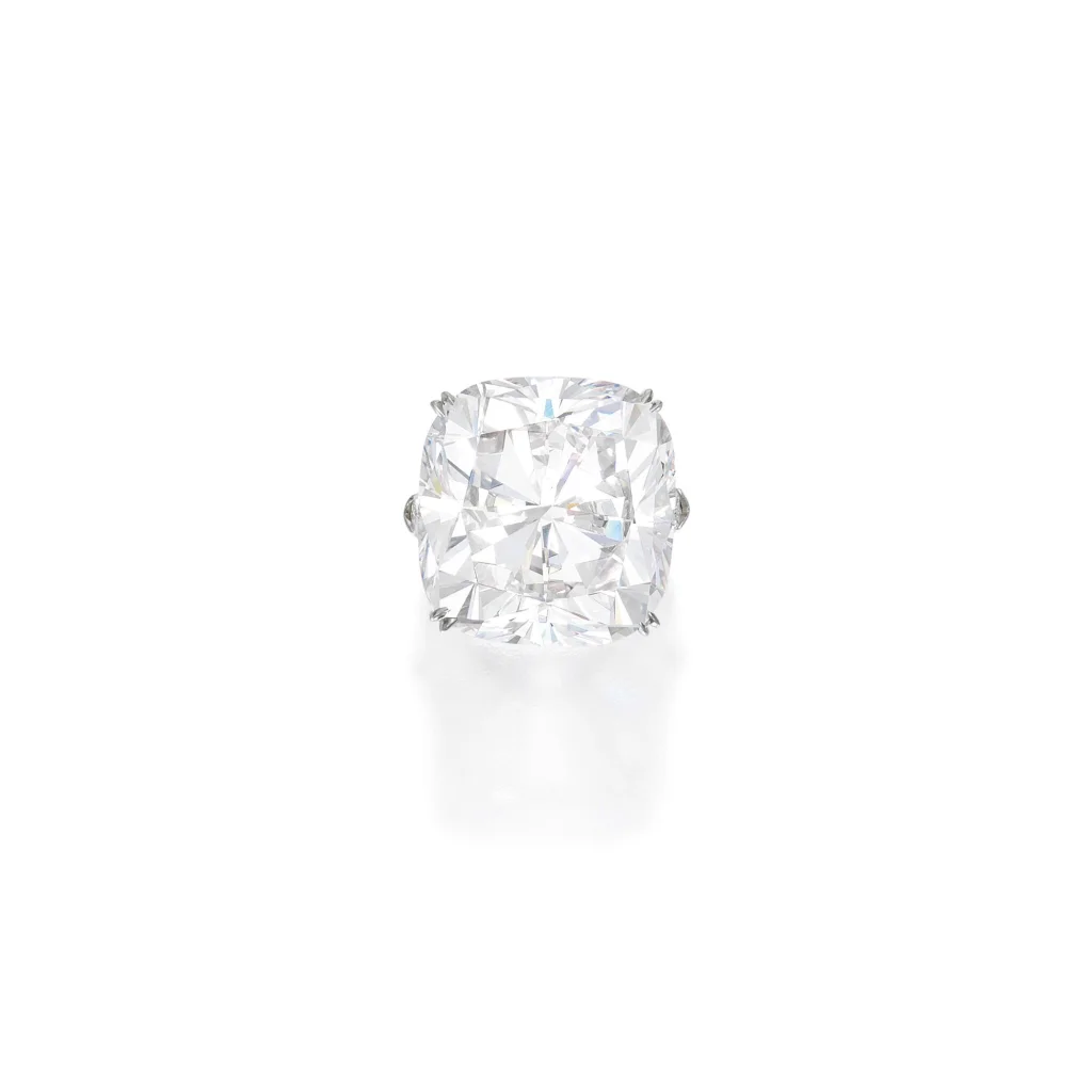 6 Carat Cushion Statement | Brilliant White | VS | 14K White Gold | Refined Grandeur