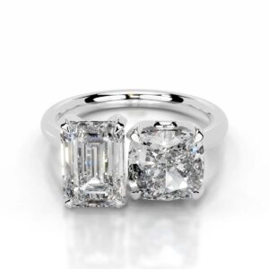 6 Carat Emerald-cut Toi Et Moi Diamond Ring | Type IIa | VS | 14K White Gold