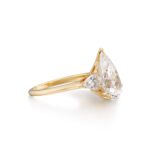 6 Carat Pear Statement | Brilliant White / F color | VVS | 14K White Gold - Image 2