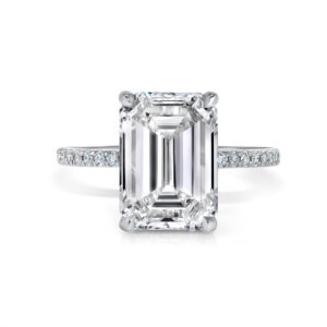 3 Carat Emerald Halo Diamond Ring | 18K Gold | Effortless Elegance