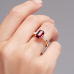 7 Carat Round Brilliant Diamond Ring | Ruby Red | 18K Yellow Gold | Radiant Elegance - Image 6