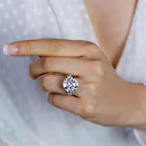 12.03 Carat Round Brilliant Diamond Ring | Brilliant White | 18K Gold