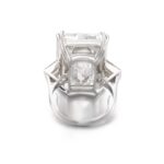 7 Carat Emerald-cut Statement | Type IIa | FL/IF | 14K White Gold - Image 5