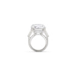 7 Carat Emerald-cut Statement / F color | SI | 14K White Gold | Radiant Elegance - Image 3