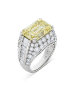 7 Carat Emerald-cut Statement | Fancy Yellow | 14K White Gold | A Crown-Worthy Fancy Rarity - Image 3