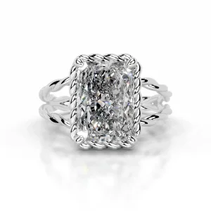 7 Carat Radiant Statement | Brilliant White | VS | 14K White Gold | Refined Grandeur
