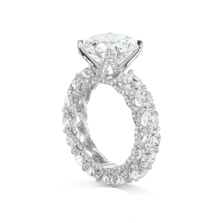 7 Carat Round Brilliant Statement | Brilliant White / D color | VVS | 14K White Gold