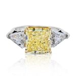 5 Carat Radiant Statement | Fancy Yellow | 14K White Gold | A Crown-Worthy Fancy Rarity - Image 4