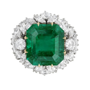 8 Carat Emerald-cut Statement | 14K White Gold | Heirloom-Worthy Glow