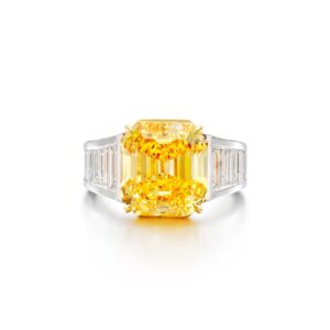 8 Carat Round Brilliant Statement | Fancy Yellow | 14K White Gold | Sunlit Royal Radiance