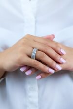 17.83 Carat Emerald Band | 18K Gold | Iconic Presence | Signature