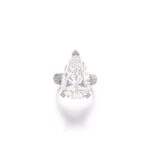 9 Carat Pear Statement | Brilliant White / D color | VVS | 14K White Gold