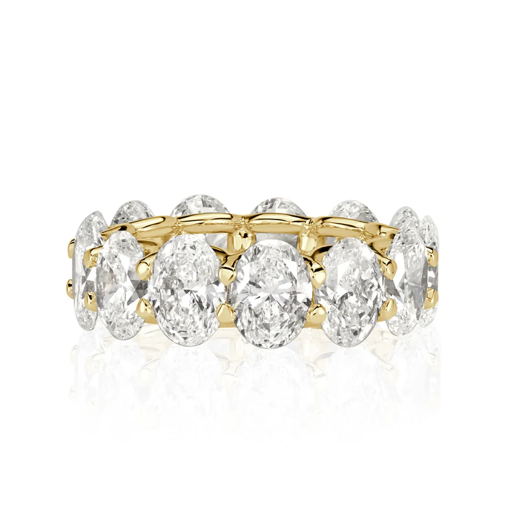 9 Carat Oval Band | Brilliant White | 18K White Gold | Heirloom-Worthy Glow | Modern Classic