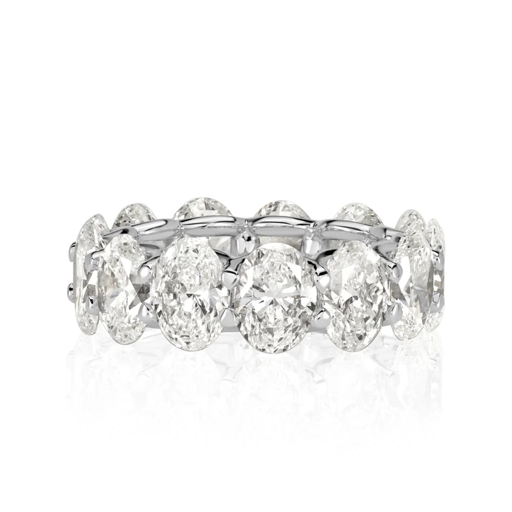 9 Carat Oval Band | Brilliant White | 18K White Gold | Refined Grandeur | High Jewellery