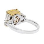 7 Carat Radiant Statement | Fancy Yellow | VS2 | 14K White Gold | Rare Fancy-Color Splendour - Image 3