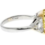7 Carat Radiant Statement | Fancy Yellow | VS2 | 14K White Gold | Rare Fancy-Color Splendour - Image 4