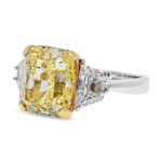 7 Carat Radiant Statement | Fancy Yellow | VS2 | 14K White Gold | Rare Fancy-Color Splendour