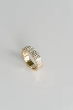 Round Brilliant Band | Brilliant White | 14K White Gold | Elegant Sparkle | Signature
