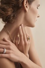 Round Brilliant Statement | Brilliant White | 14K White Gold | Elegant Sparkle | Signature - Image 2