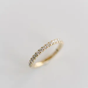 Round Brilliant Band | Brilliant White | 14K White Gold | Classic Charm | High Jewellery