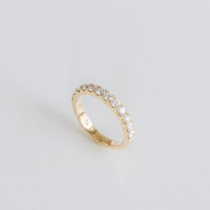Round Brilliant Band | Brilliant White | 14K White Gold | Classic Charm | Collector-Grade
