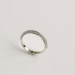 Round Brilliant Band | Brilliant White | 14K White Gold | Pure Sophistication