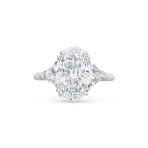 4.15 Carat Oval Statement | Brilliant White | 18K Gold | Effortless Elegance