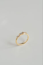 Round Brilliant Band | Brilliant White | 14K White Gold | Classic Charm | Heirloom