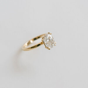 1 Carat Cushion Statement | Brilliant White | 14K White Gold | Elegant Sparkle