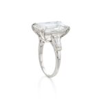 4 Carat Emerald-cut Statement | 14K White Gold | A Classic Statement | Signature - Image 2