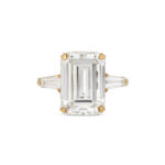 6.65 Carat Emerald-cut Statement | 18K Yellow Gold | Timeless Brilliance - Image 3