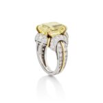 Round Brilliant Statement | Fancy Yellow | 14K White Gold | Colour-Collector’s Treasure - Image 2