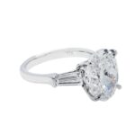 6 Carat Oval Diamond Ring | Brilliant White | 18K White Gold | Signature Sophistication