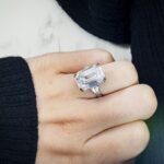 14.63 Carat Emerald Diamond Ring | 18K Gold | High Jewellery Supremacy - Image 4