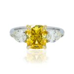 2.74 Carat Cushion Statement | Fancy Yellow | 18K Gold | Colour-Collector’s Treasure