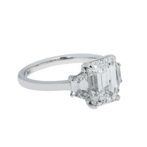 3.03 Carat Emerald Diamond Ring | 18K Gold | Effortless Elegance | Heirloom