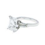 5.12 Carat Emerald Diamond Ring | 18K Gold | Heirloom-Worthy Glow | Heirloom - Image 2